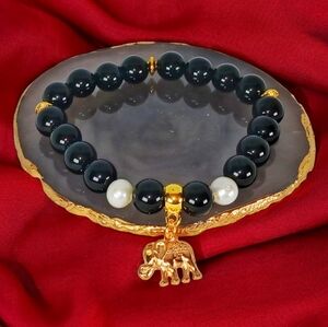 Black Jade & Pearl Crystal Bracelet with Gold Elephant Charm Y2K Soft Goth Luck